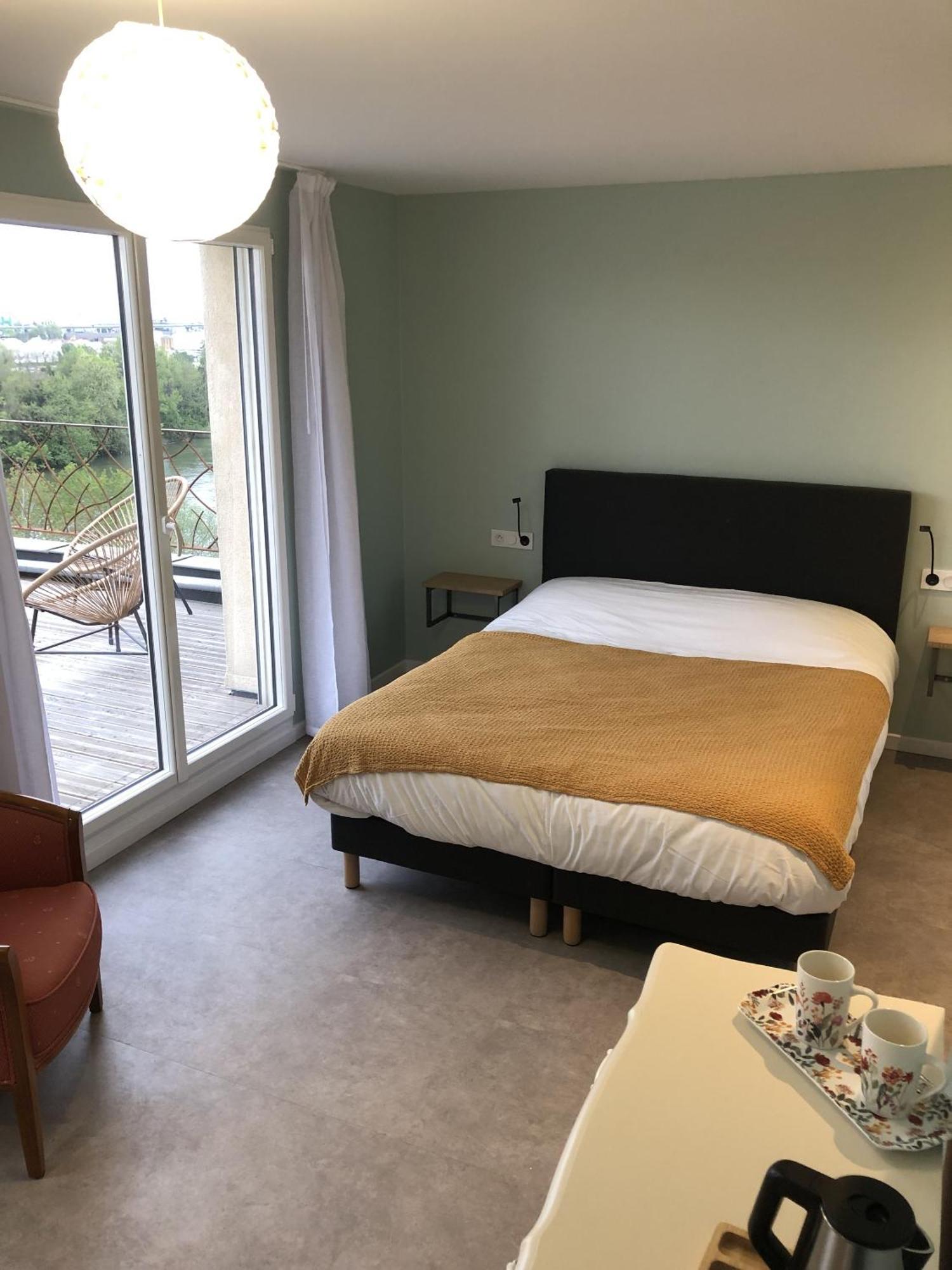 Bed and Breakfast L'Atelier Sur Seine Épinay-sur-Seine Exteriér fotografie