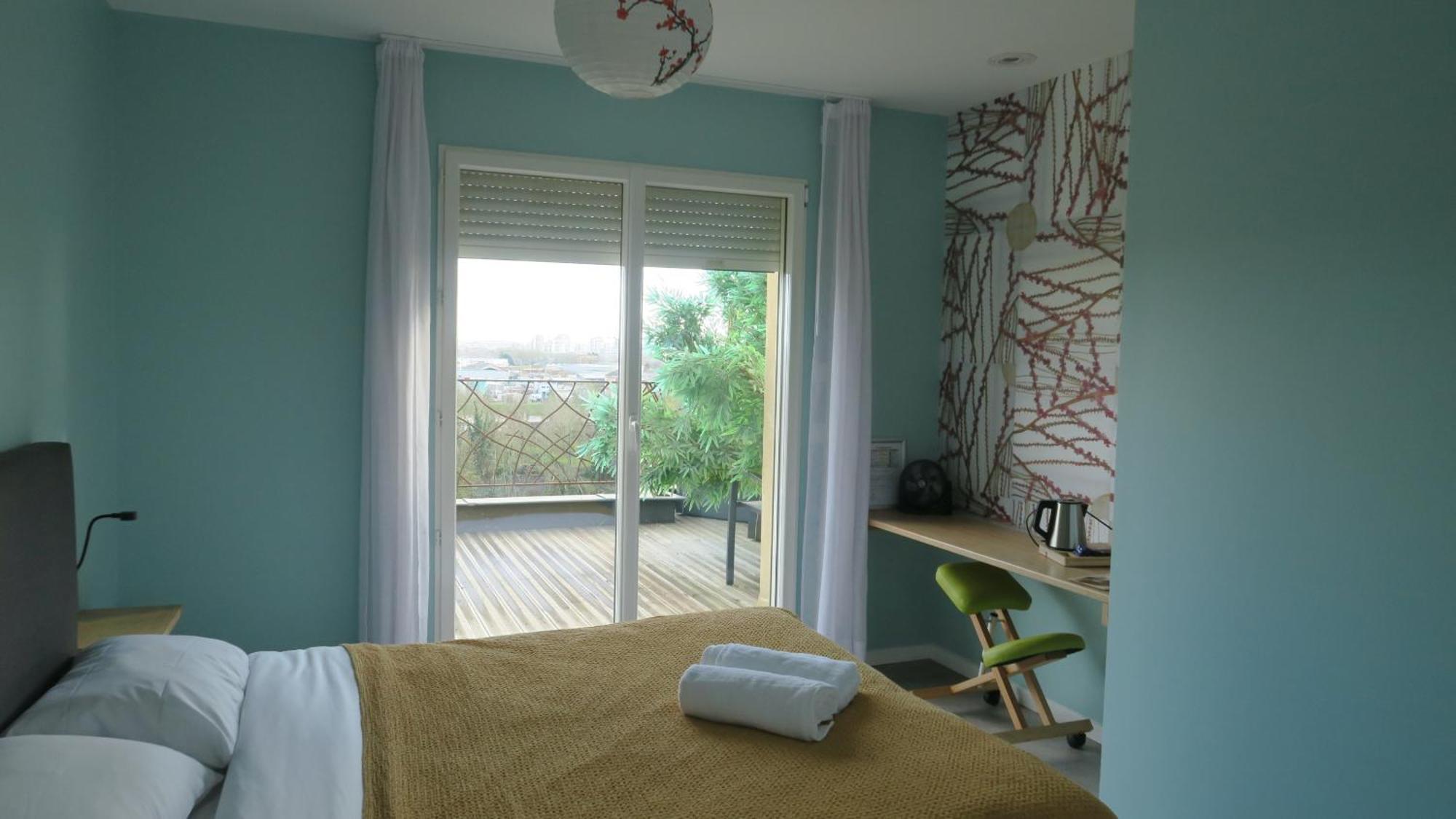 Bed and Breakfast L'Atelier Sur Seine Épinay-sur-Seine Pokoj fotografie